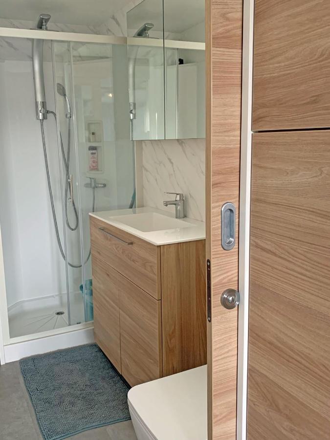 Bonita Houseboat Apartment Portorose Экстерьер фото