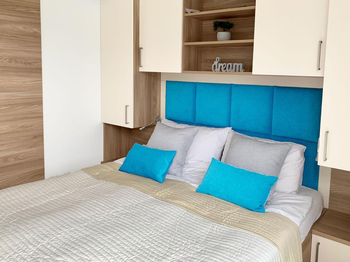 Bonita Houseboat Apartment Portorose Экстерьер фото